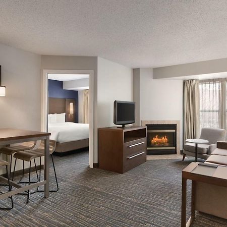 צ'יקטווואגה Residence Inn By Marriott Buffalo Galleria Mall מראה חיצוני תמונה