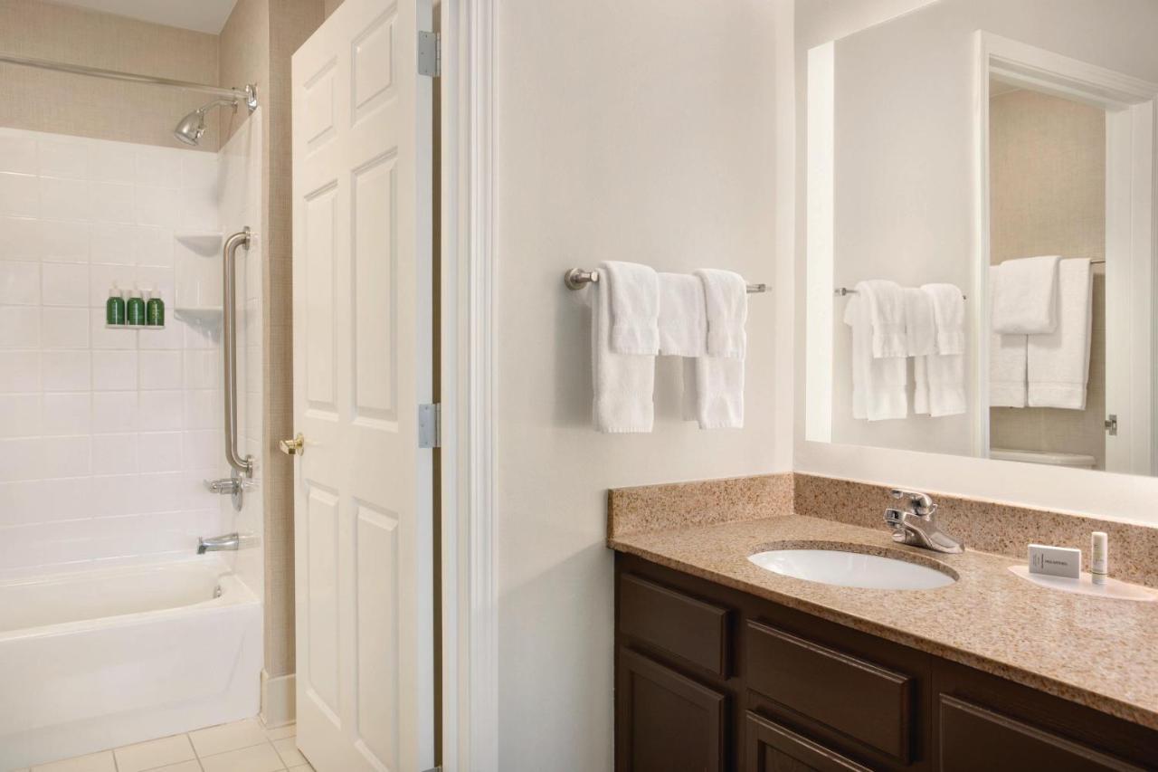 צ'יקטווואגה Residence Inn By Marriott Buffalo Galleria Mall מראה חיצוני תמונה